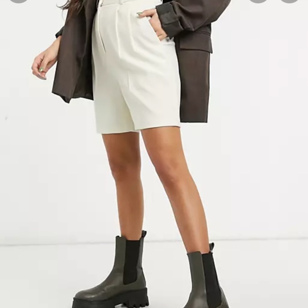 Topshop Clean Crepe Shorts